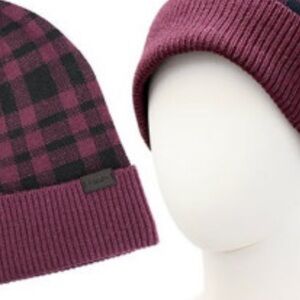 Coach Plaid Pom-Pom Beanie - Black and Red